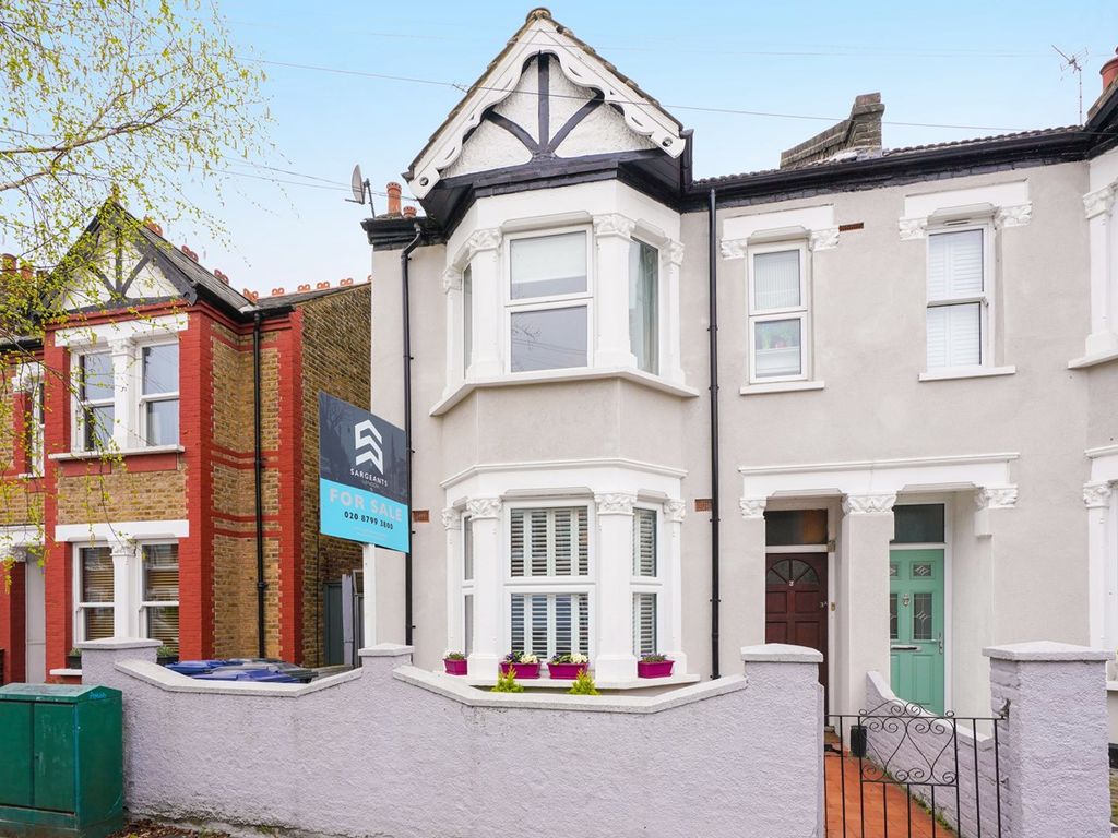 Seward Road, Hanwell W7  