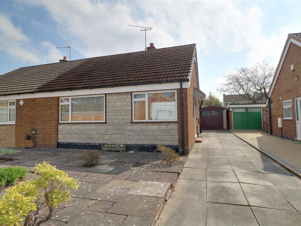 2 bed semidetached bungalow for sale in Avon Court, Alsager, StokeOnTrent ST7 Zoopla