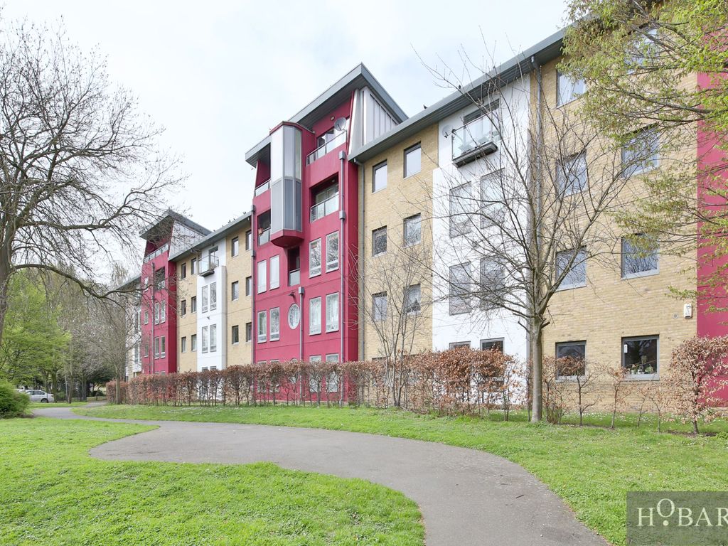 1 bed flat for sale in Winkfield Road, Wood Green N22 Zoopla