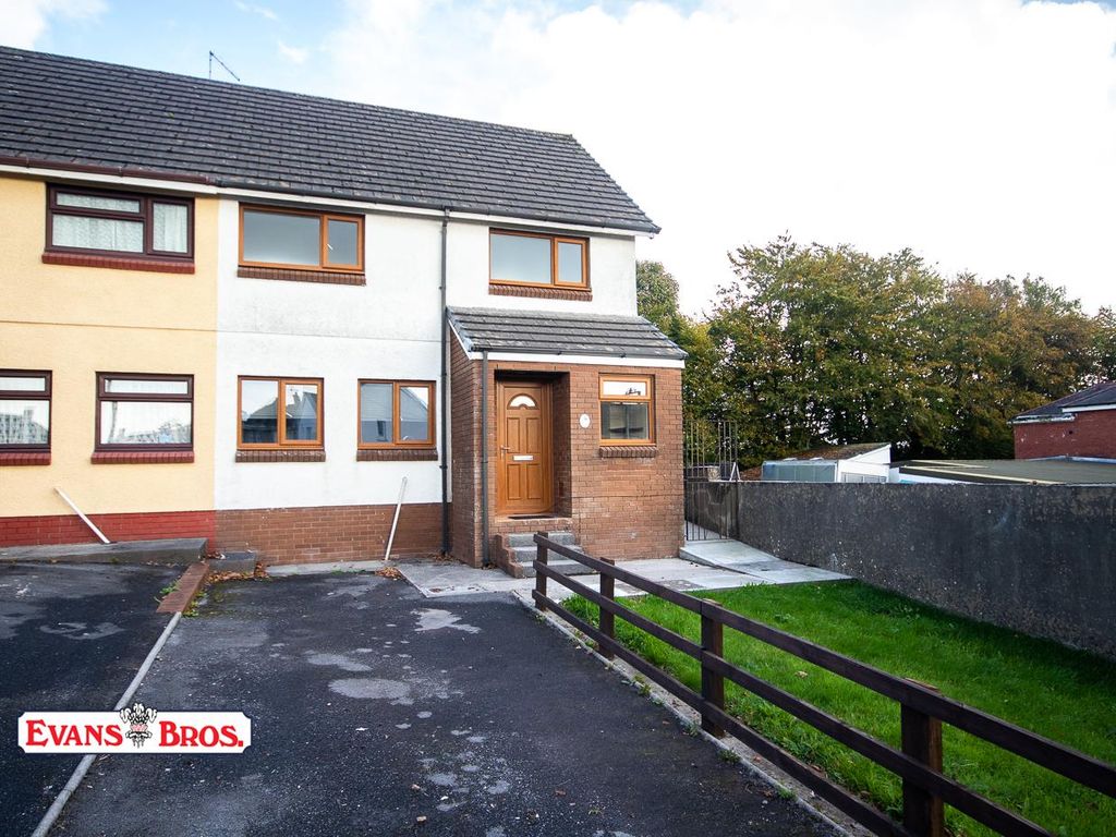 3 bed property for sale in Brewery Road, Carmarthen SA31 Zoopla