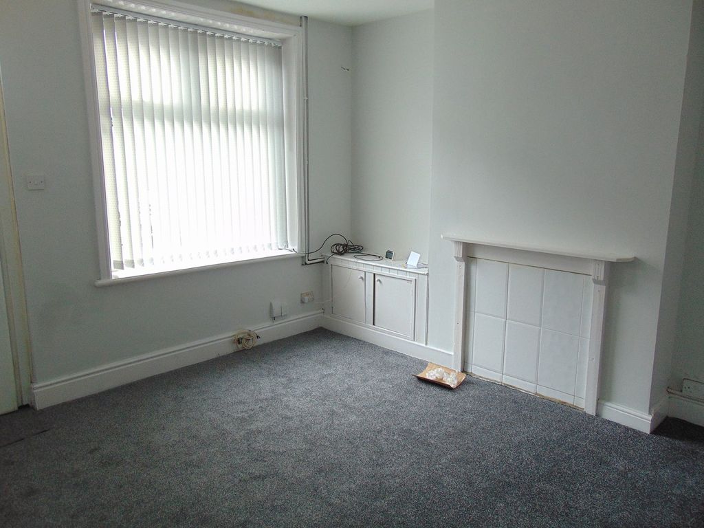 2 bed terraced house to rent in Wood Street, Brierfield, Nelson BB9