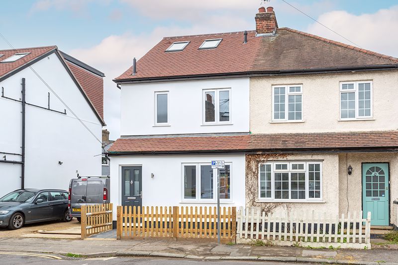 3 bed terraced house for sale in Winters Road, Thames Ditton KT7 Zoopla