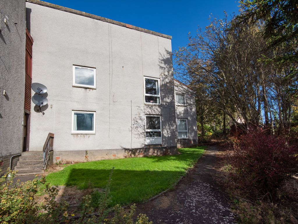 2 bed flat for sale in Yarrow Terrace, Dundee DD2, £90,000 Zoopla