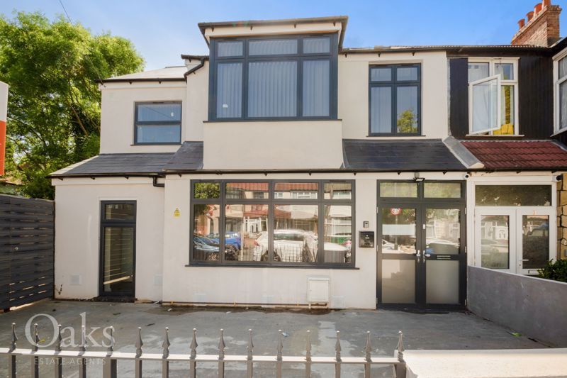 9 bed terraced house for sale in Avenue Road, London SW16 Zoopla