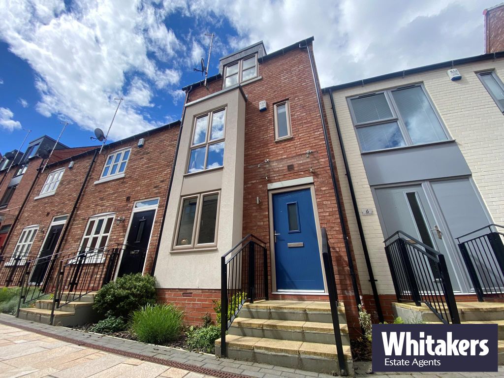 3 bed town house to rent in Horners Square, Hull HU1 Zoopla