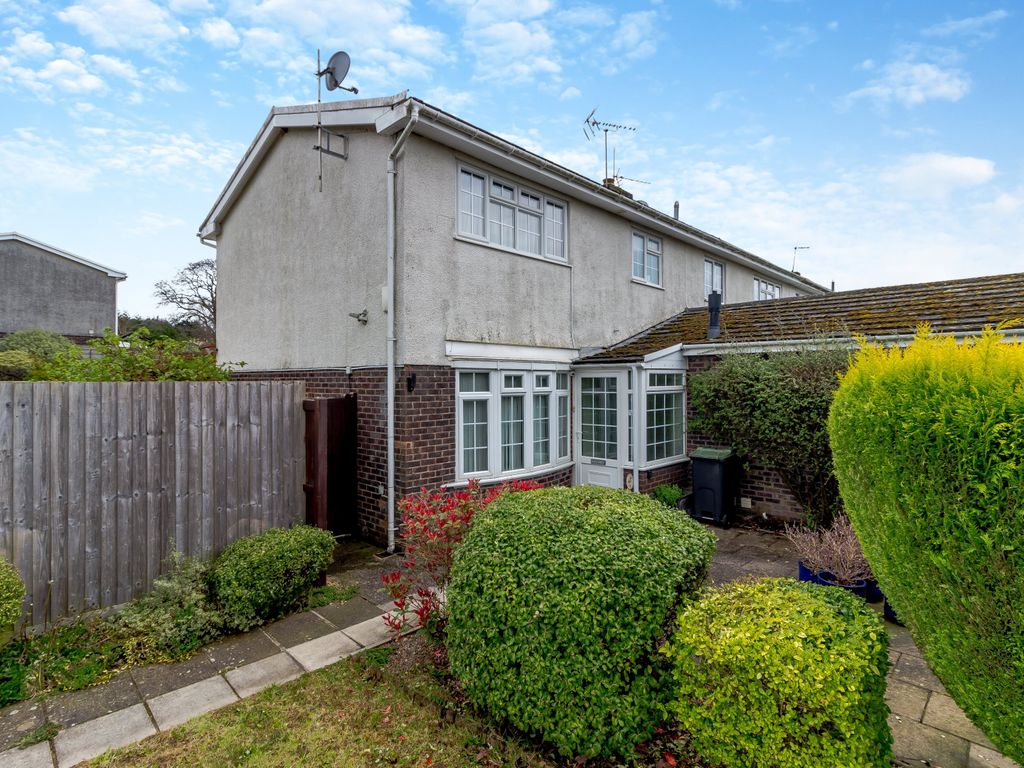 2 bed end terrace house for sale in Laurel Park, Chepstow