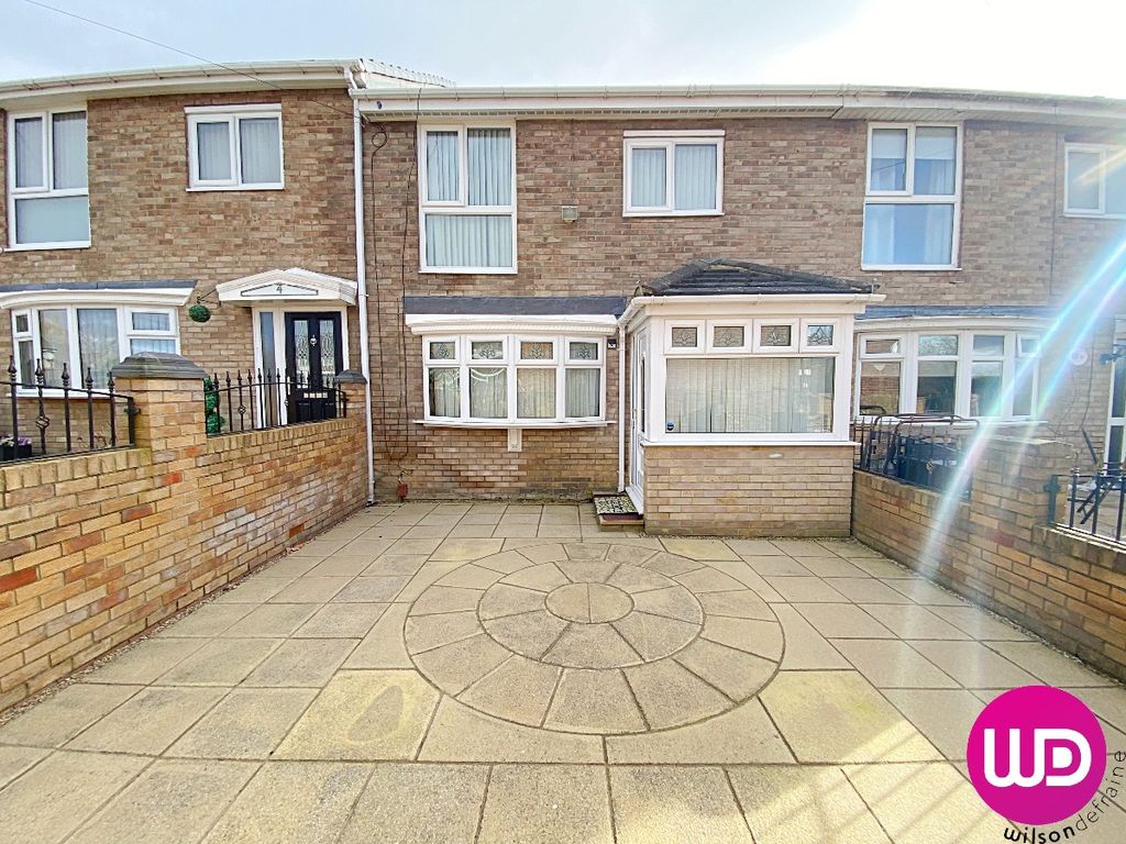 3 bed terraced house for sale in Letch Way, Lemington, Newcastle Upon