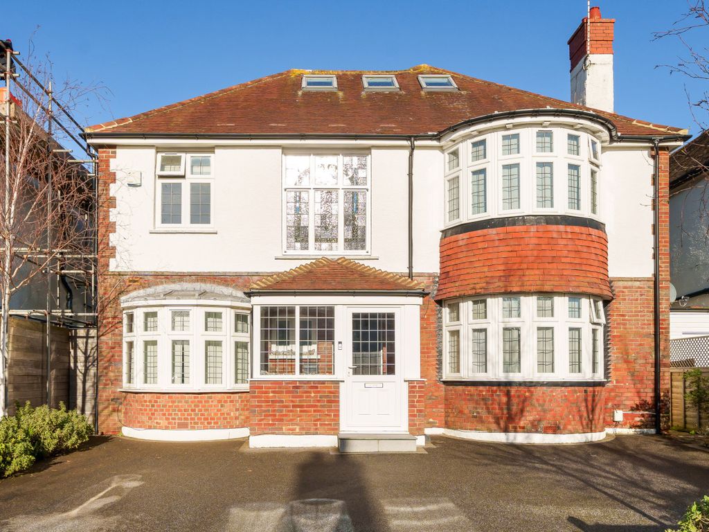 7 bed detached house for sale in Amesbury Crescent, Hove, East Sussex
