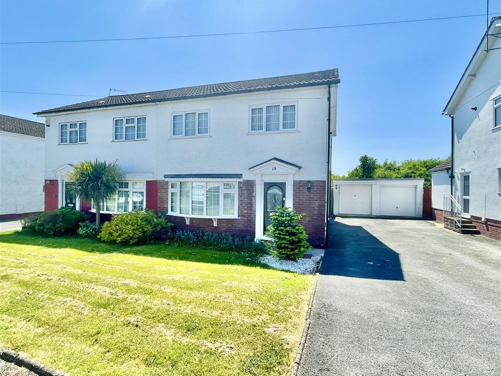 3 bed semidetached house for sale in Heol Rhuddos, Llansamlet, Swansea
