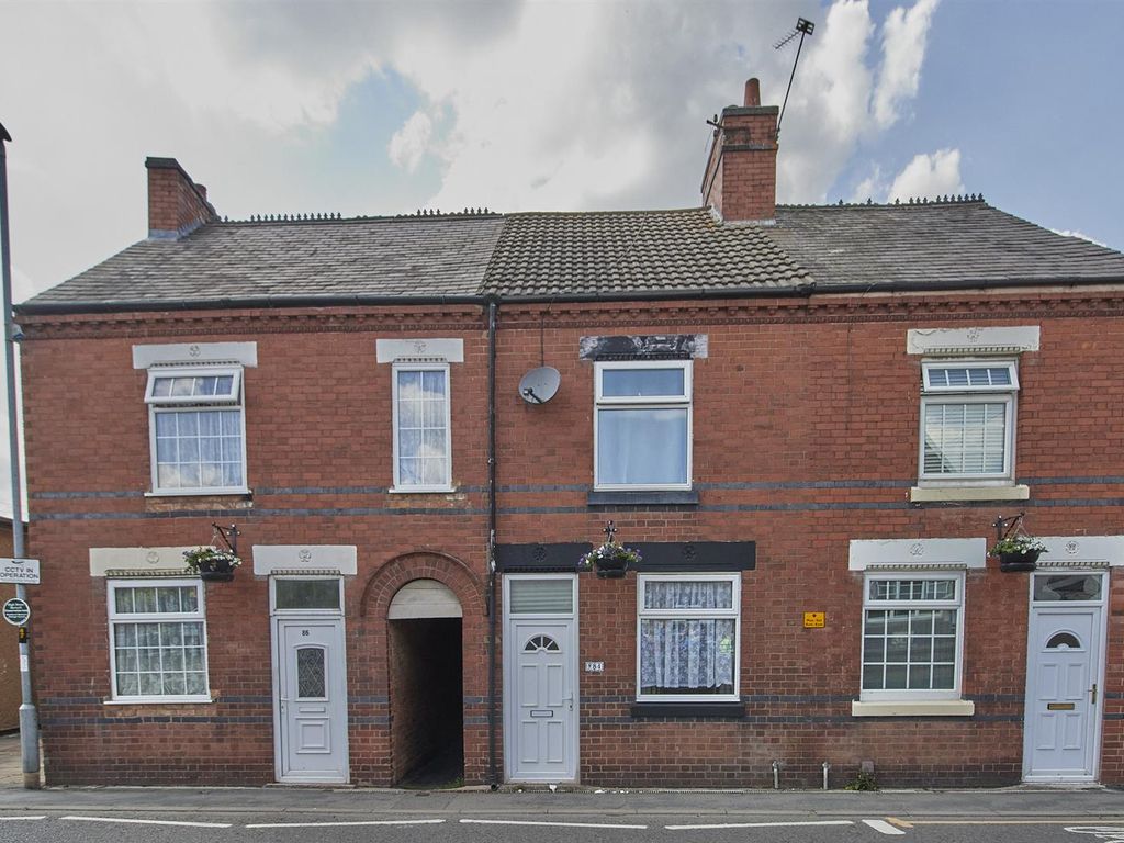 2 bed terraced house for sale in High Street, Barwell, Leicester LE9