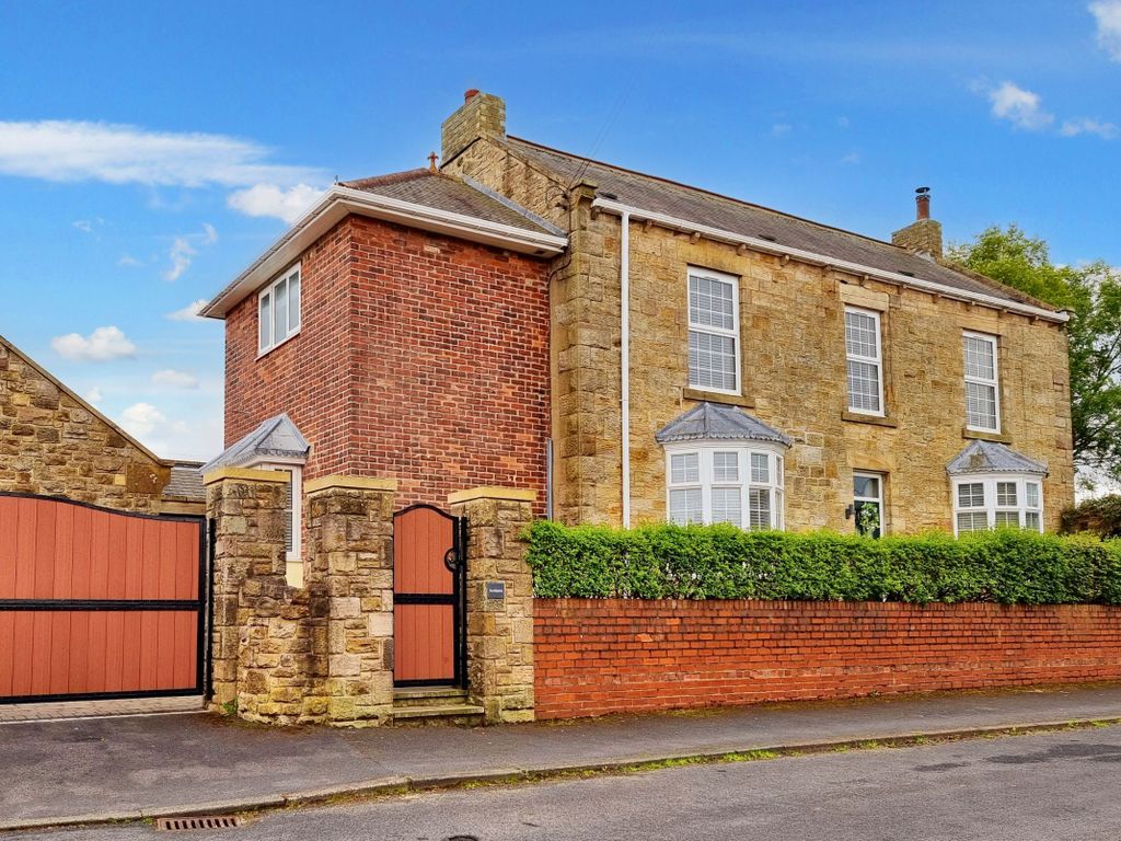 4 bed detached house for sale in Granville Avenue, Annfield Plain