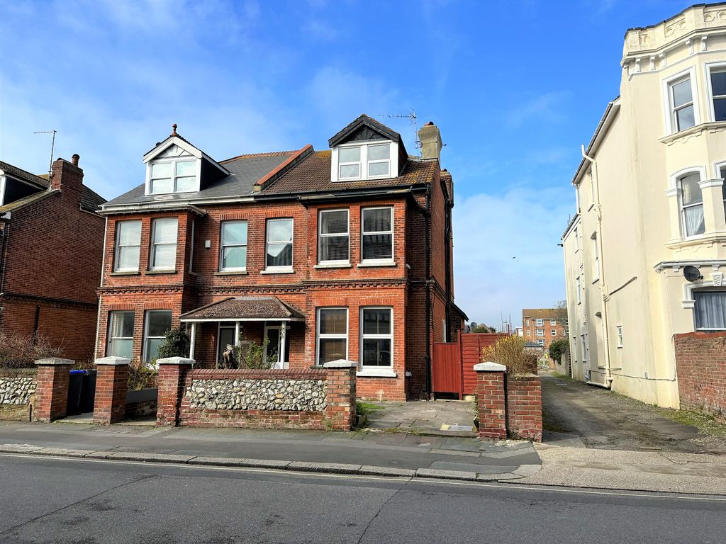 Studio for sale in Rowlands Road, Worthing, West Sussex BN11 Zoopla