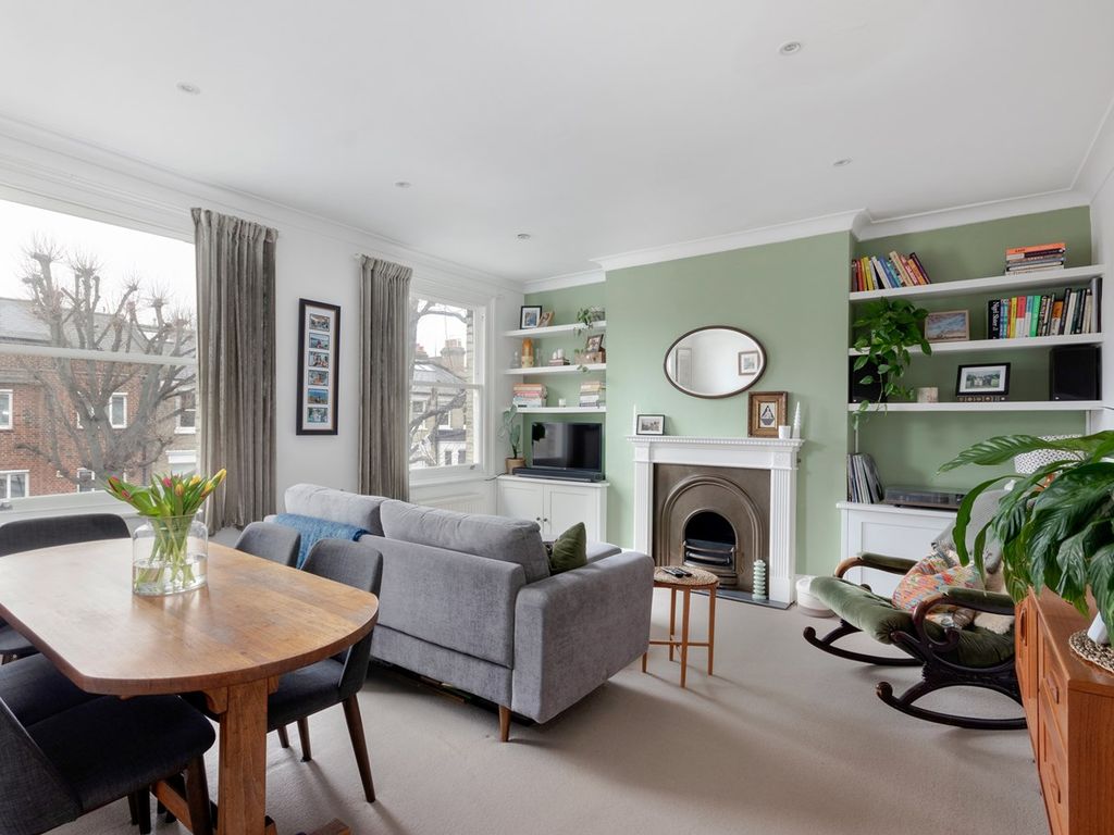 2 bed flat for sale in Beauclerc Road, Brackenbury Village, Hammersmith