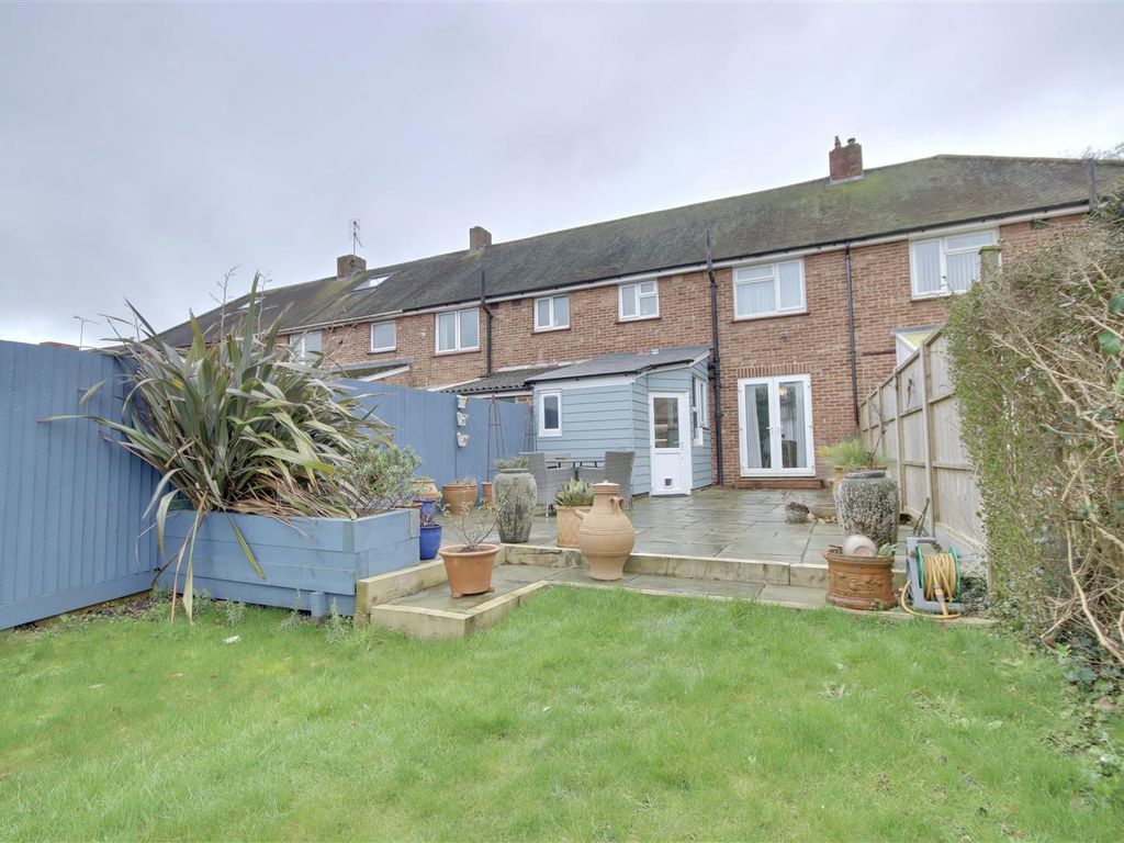 3 bed semidetached house for sale in Redlands Lane, Fareham PO14, £