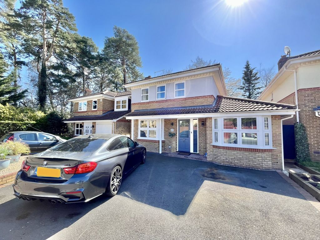 4 bed detached house for sale in Copperfield Avenue, Owlsmoor
