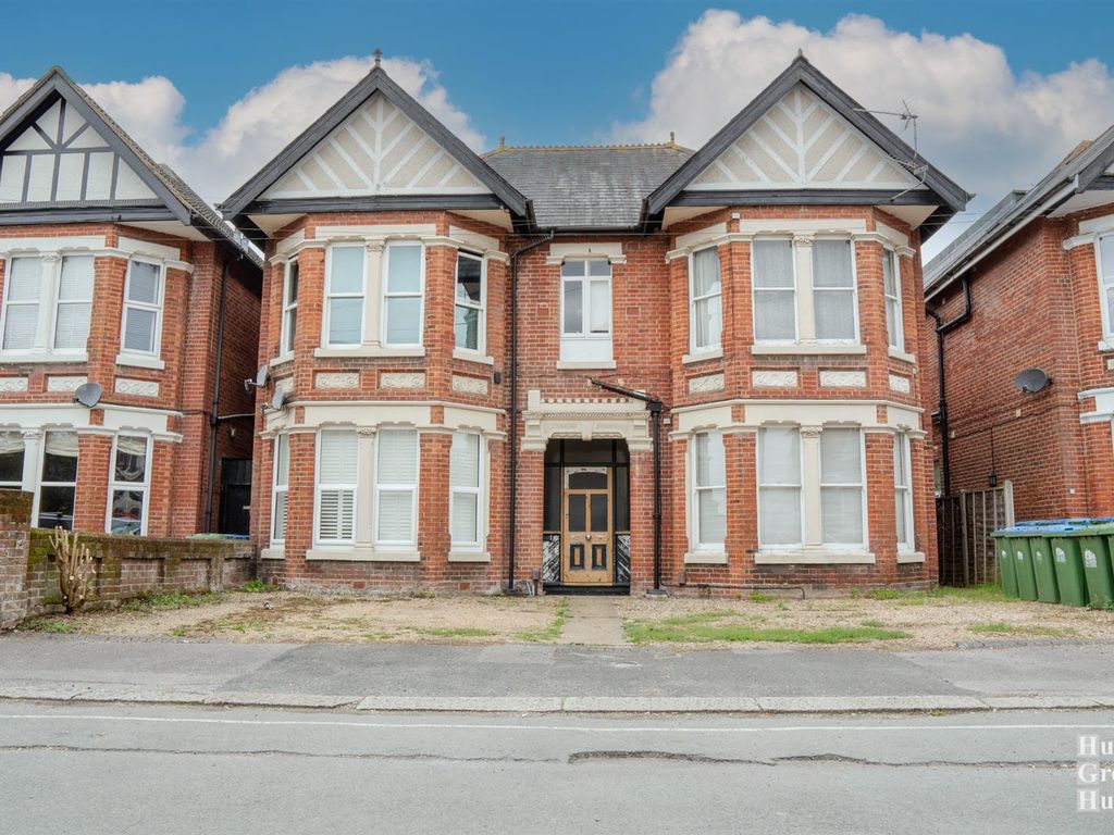 1 bed flat to rent in Thornbury Avenue, Shirley, Southampton SO15, £950