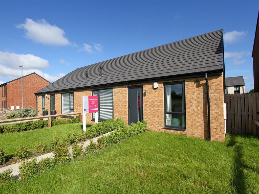 New home, 2 bed semidetached bungalow for sale in Weetwood Road