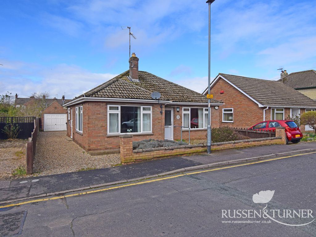 2 bed detached bungalow for sale in King V Avenue, King's Lynn