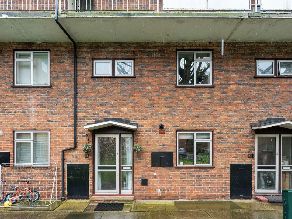 2 bed for sale in Buxton Drive, London E11, £430,000 Zoopla
