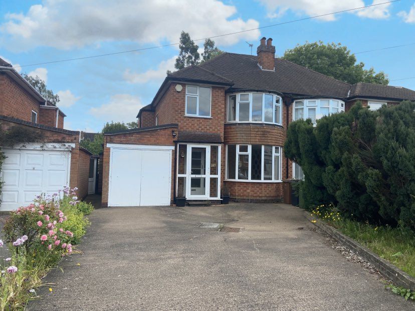 3 bed semidetached house for sale in Yoxall Road, Shirley, Solihull