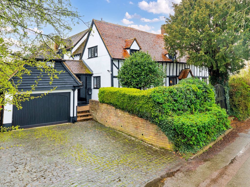 5 bed detached house for sale in Rushden, Buntingford SG9, £1,000,000