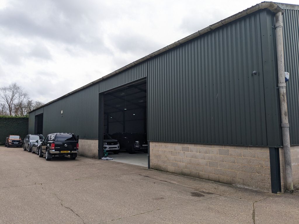 Industrial to let in Unit C, Chinthurst Farm, Chinthurst Lane, Bramley