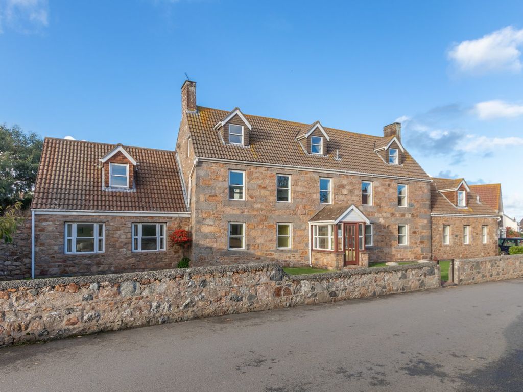 4 bed detached house for sale in Ruette Du Villocq, Castel, Guernsey