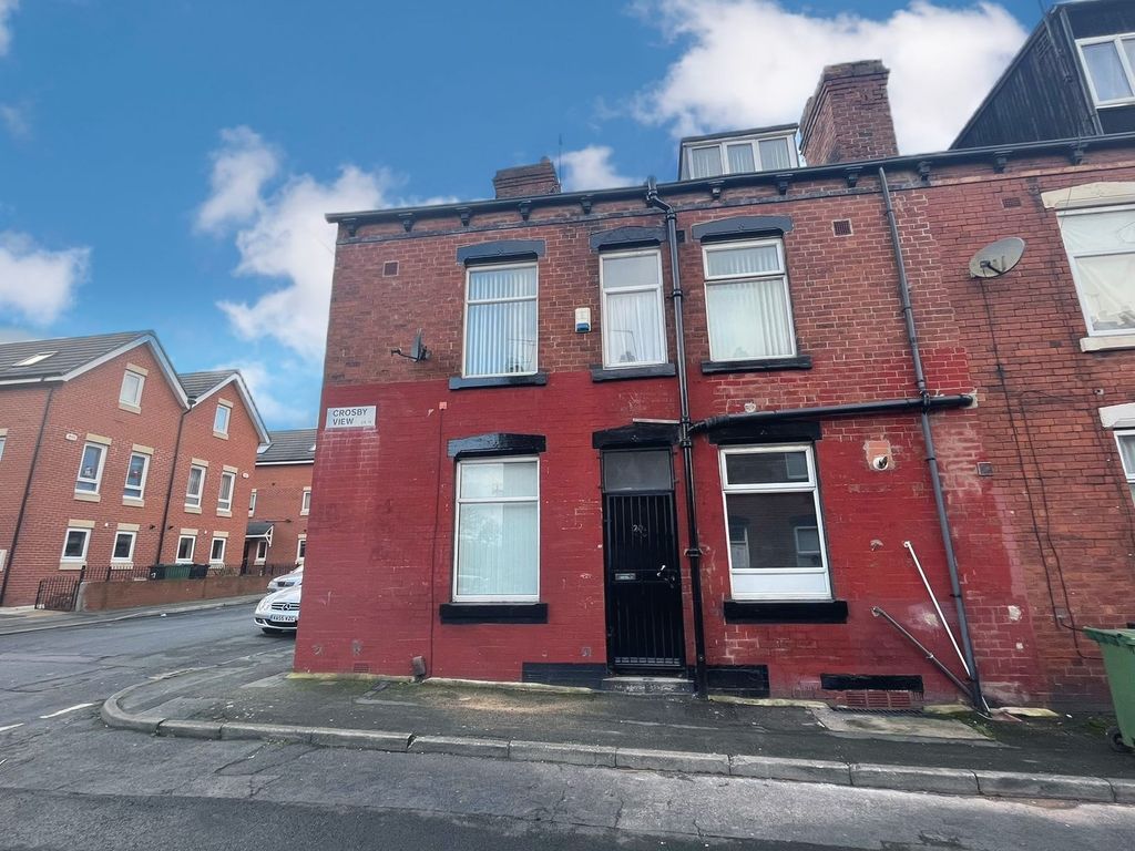 Crosby View, Leeds LS11  