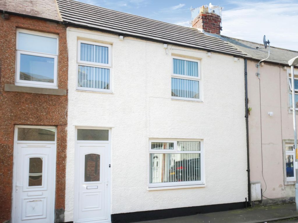 3 bed terraced house for sale in Scott Street, Amble, Morpeth NE65 Zoopla