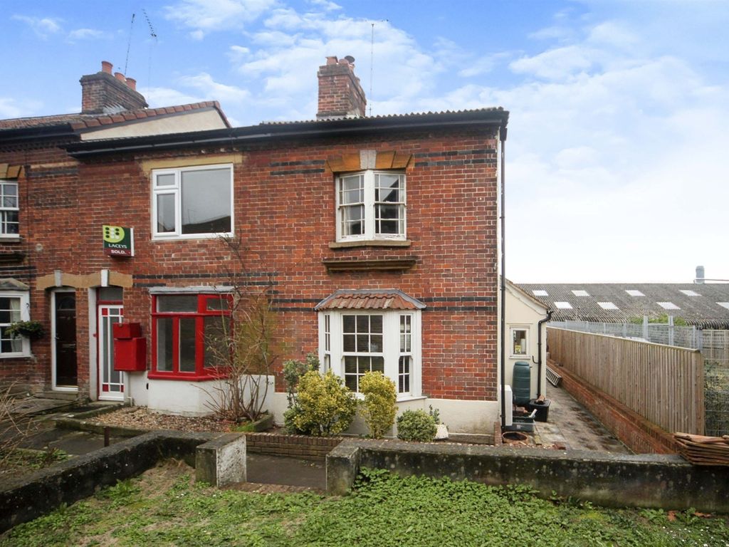 2 bed property to rent in Mary Street, Yeovil BA21 Zoopla