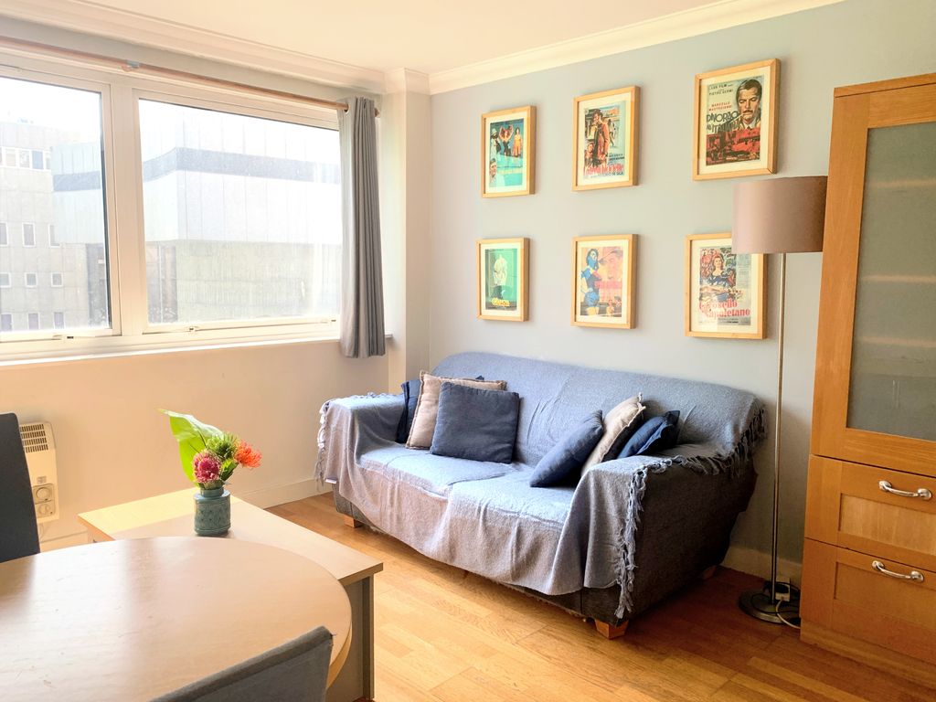 1 bed flat to rent in Fitzroy Street, Fitzrovia, W1 W1T, £2,000 pcm