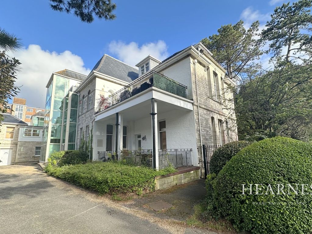 2 bed flat for sale in Poole Road, Westbourne, Bournemouth BH4, £400,000 Zoopla