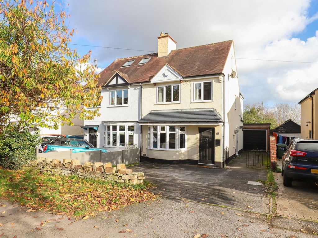 Ashgate Avenue, Chesterfield S40