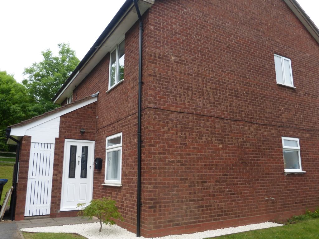 1 bed flat to rent in Wolsey Road, Lichfield WS13 Zoopla