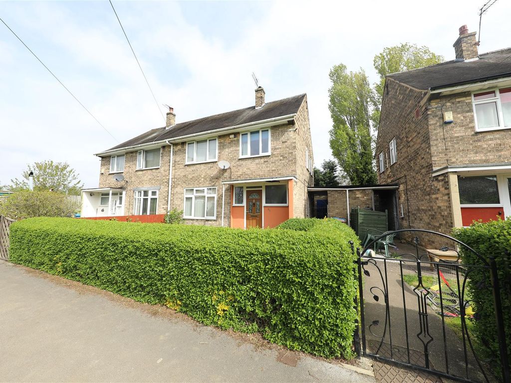 3 bed semidetached house for sale in Barrington Avenue, Hull HU5 Zoopla