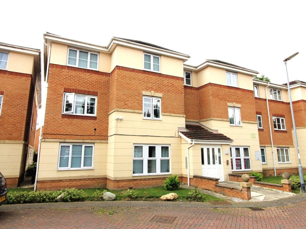 2 bed flat for sale in Town Lands Close, Wombwell, Barnsley, South