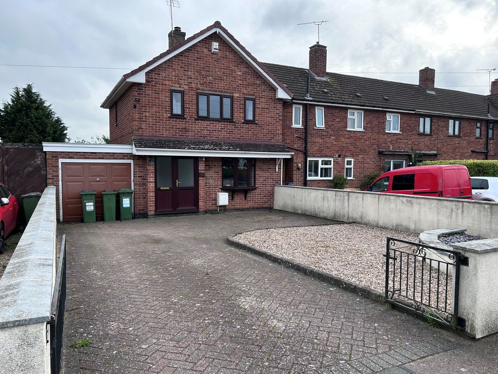 2 bed town house to rent in Holt Crescent, Thurlaston LE9, £895 pcm