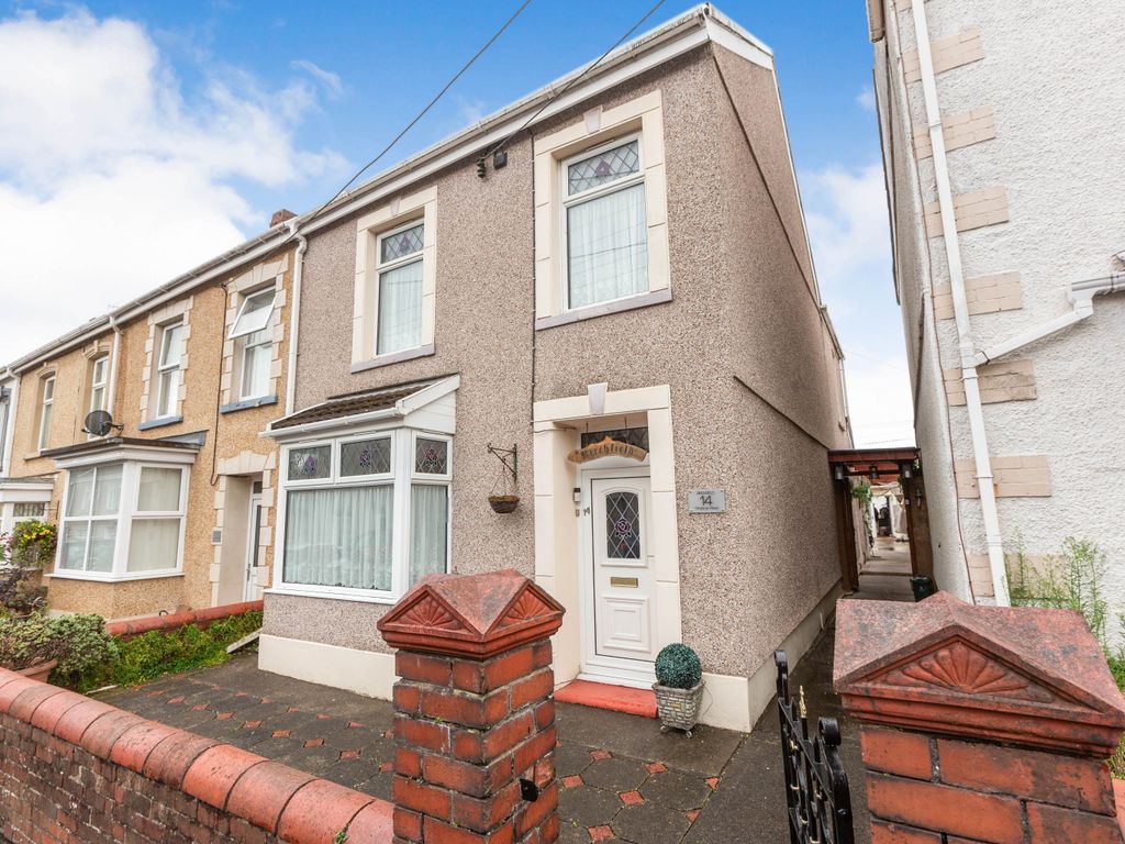 3 bed end terrace house for sale in Penybryn Road, Gorseinon, Swansea
