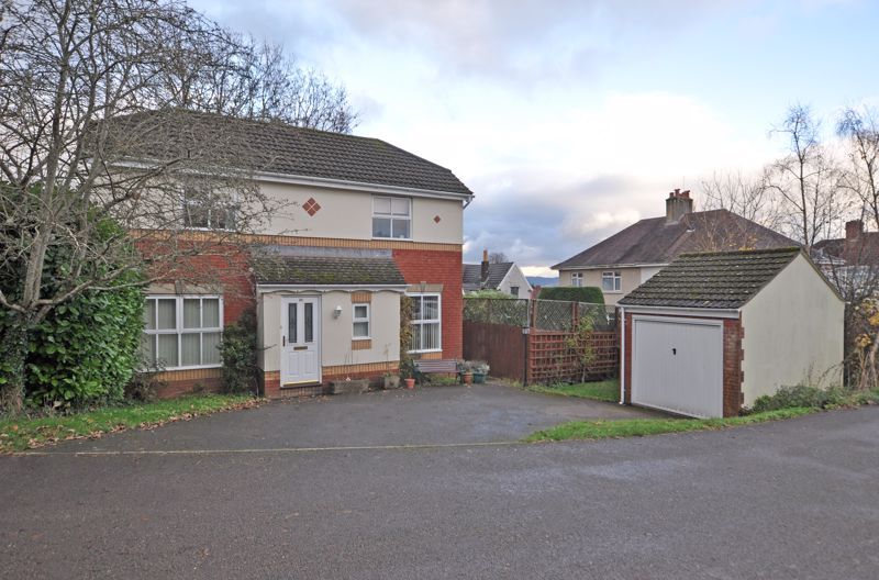 3 bed detached house for sale in Detached Modern House, AlltYrYn