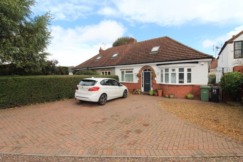 2 bed semidetached bungalow for sale in Dudley Road, Off Algar Grange