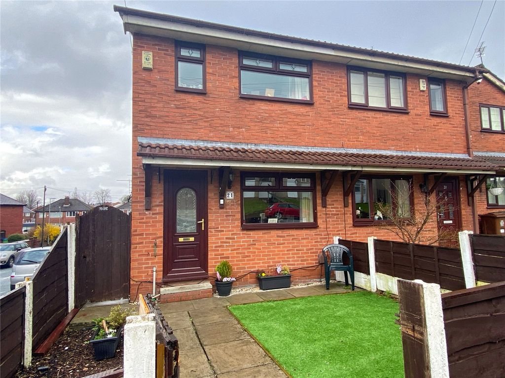 2 bed town house for sale in Captain Fold, Orchard Street, Heywood