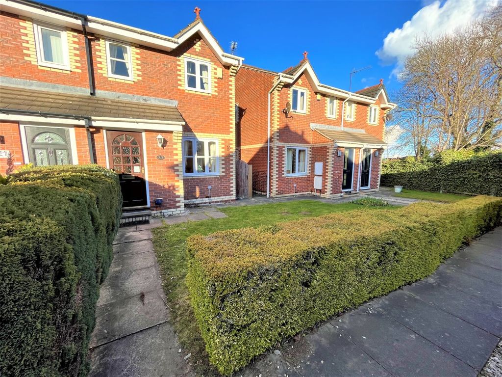 2 bed semidetached house for sale in St. Peters Gate, Ossett WF5 Zoopla