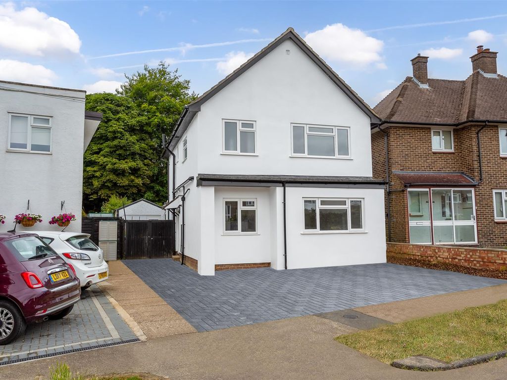 4 bed detached house for sale in Duncan Road, Burgh Heath, Tadworth