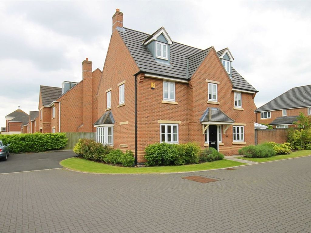 5 bed detached house to rent in Carolina Road, Great Sankey, Warrington