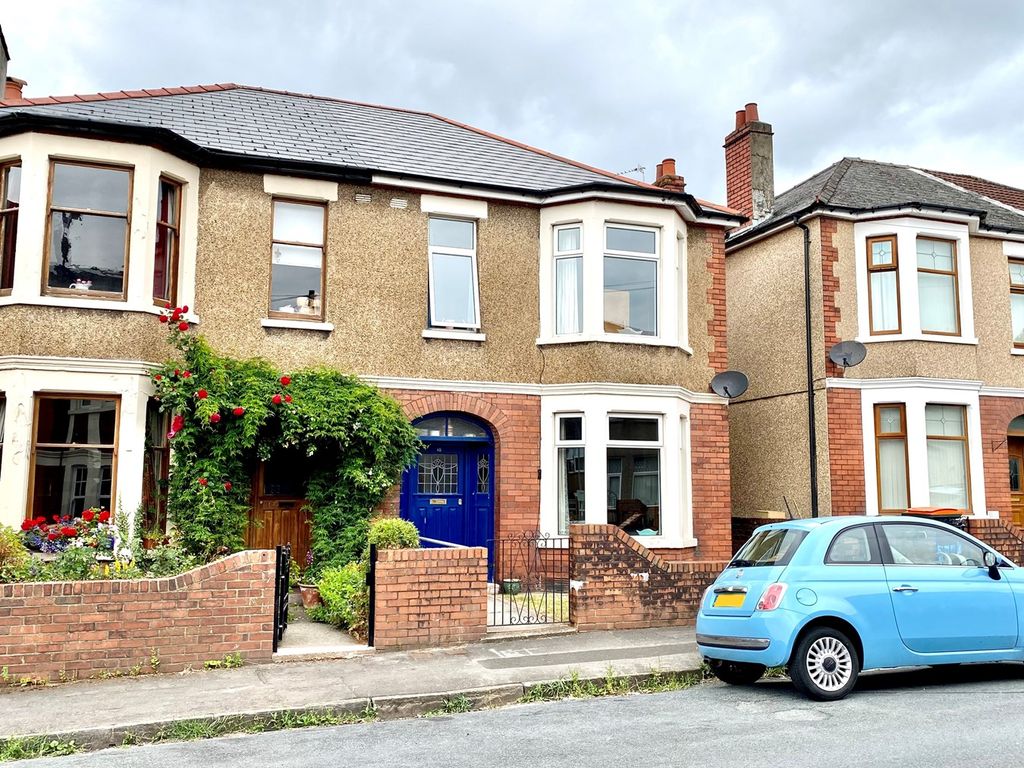 3 bed semidetached house for sale in Hawarden Road, Newport NP19 Zoopla