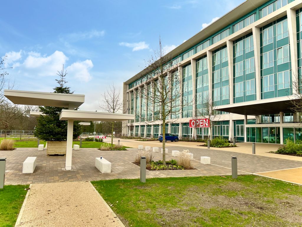 1 bed flat to rent in Central House, Eagle Way, Great Warley, Brentwood