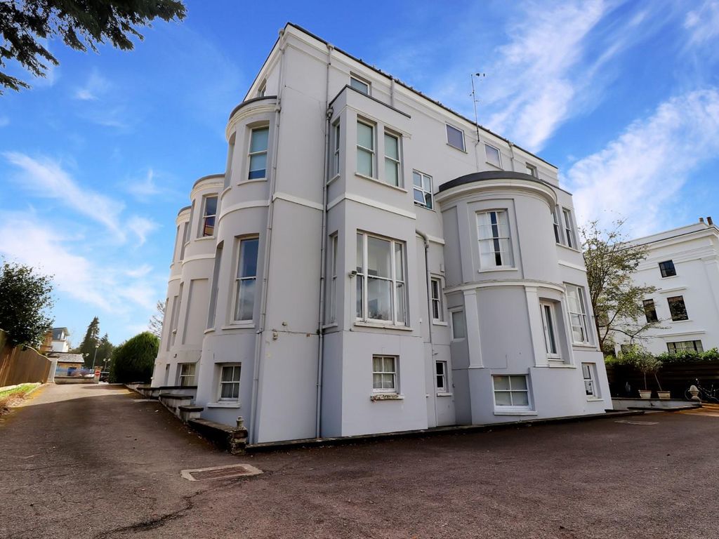 1 bed flat for sale in The Park, Leckhampton, Cheltenham GL50 Zoopla