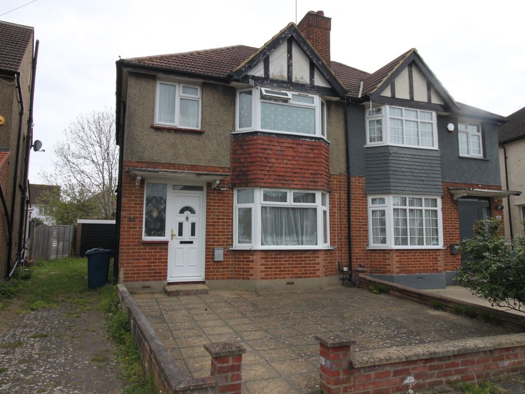 3 bed semidetached house to rent in South Harrow, Harrow HA2, £2,150