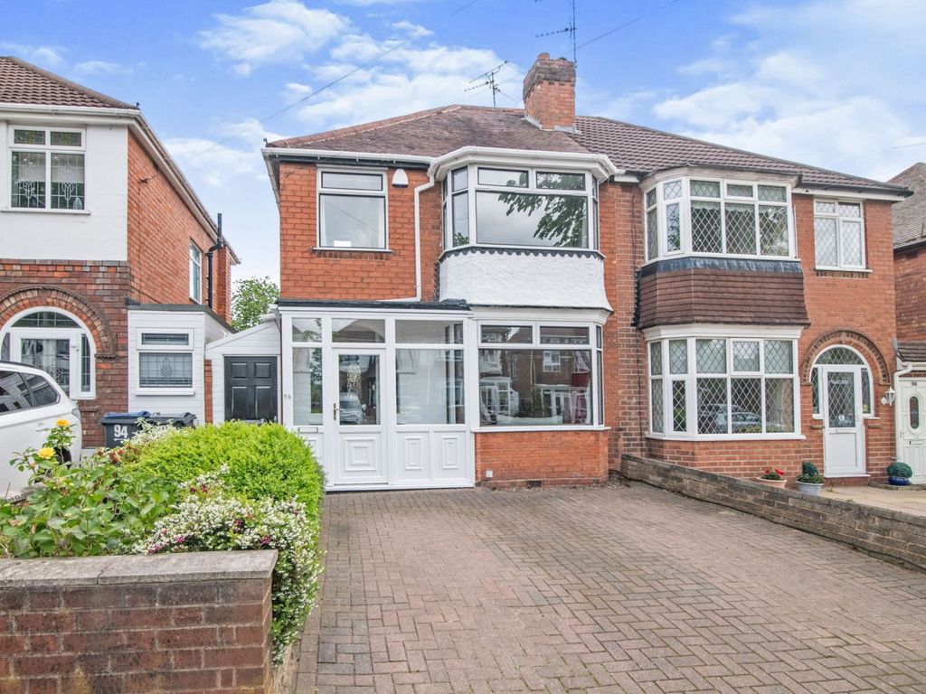 3 bed semidetached house for sale in White Road, Birmingham B32 Zoopla