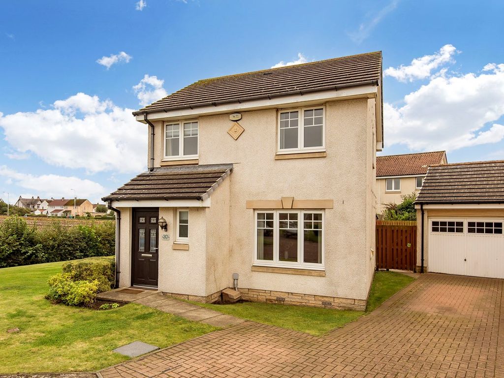 3 bed detached house for sale in March Road, Anstruther KY10, £250,000 Zoopla